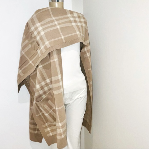 BURBERRY CARLY SOFT FAWN COLOR CHECK CASHMERE-BLEND CAPE - Picture 2 of 8